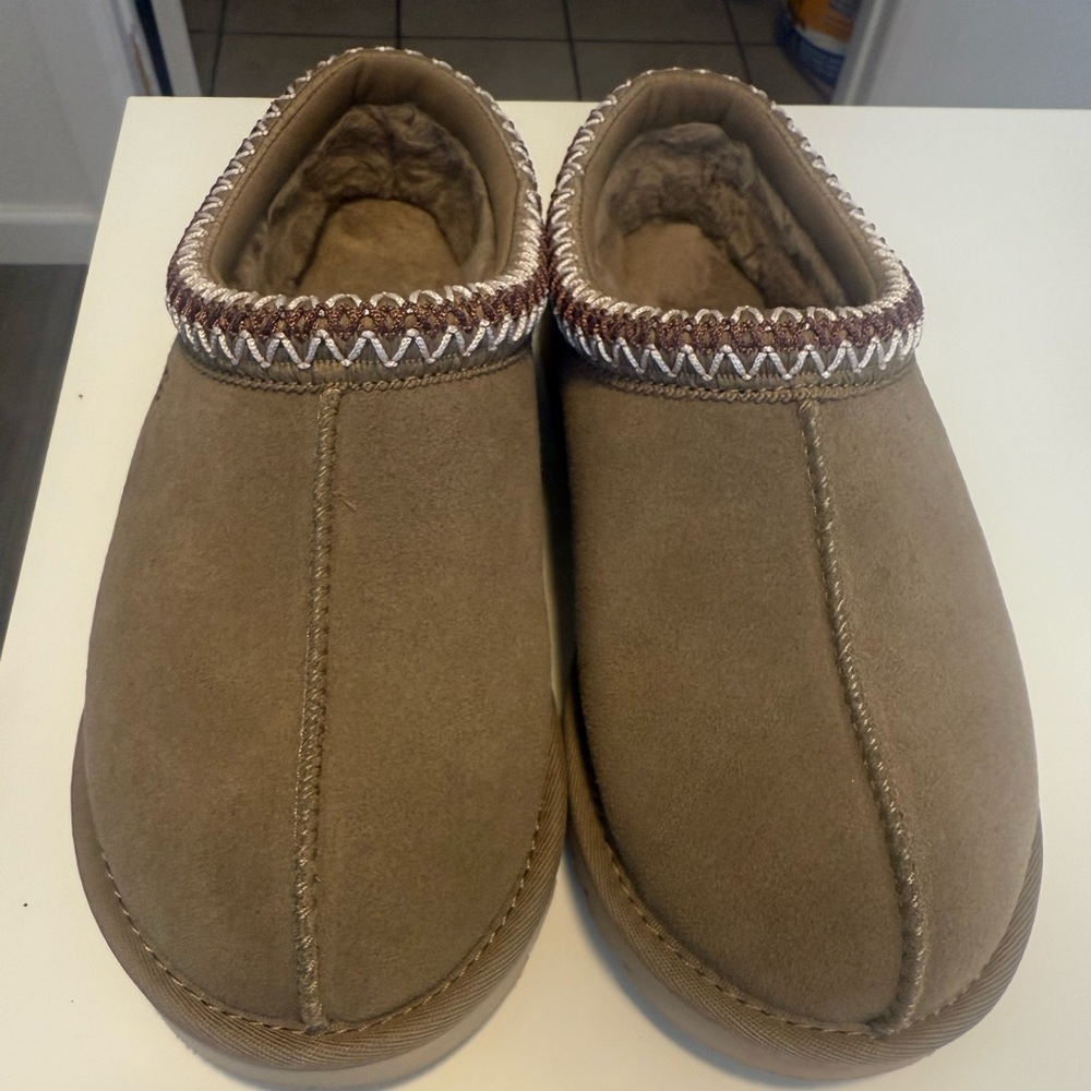 Ugg Tasman Slipper